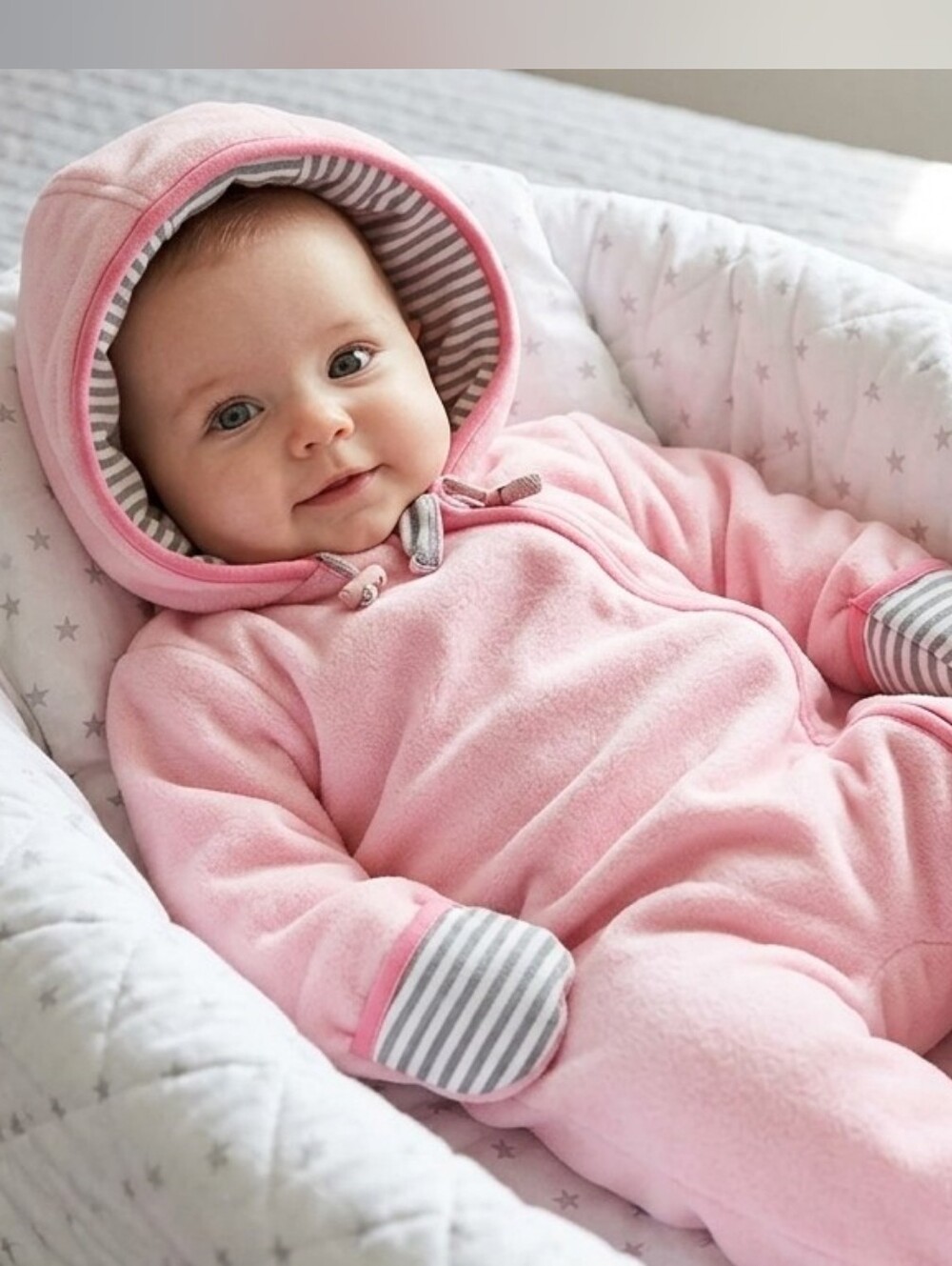Rugged Bear Cozy Pink Hooded Baby Bunting